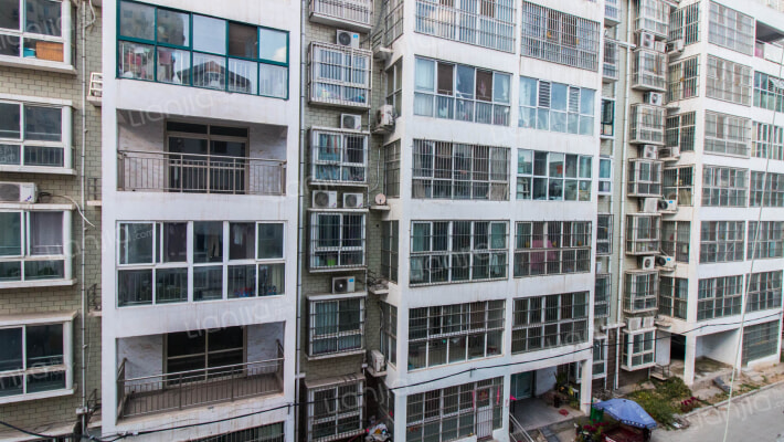 兴华嘉苑小区外景图