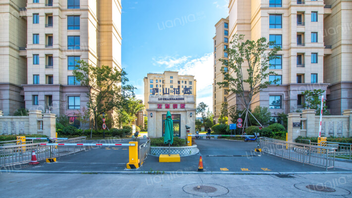 庐山花园外景图