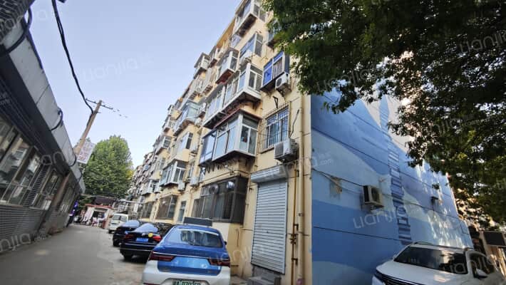 省糖酒公司宿舍外景图