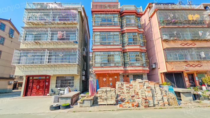 中岳小区外景图