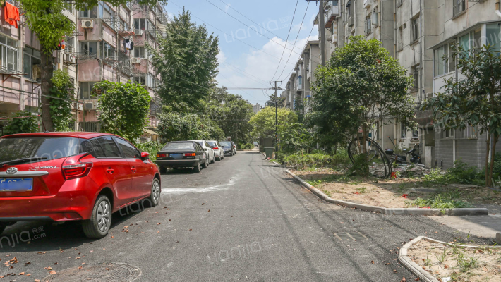 新桥新村外景图