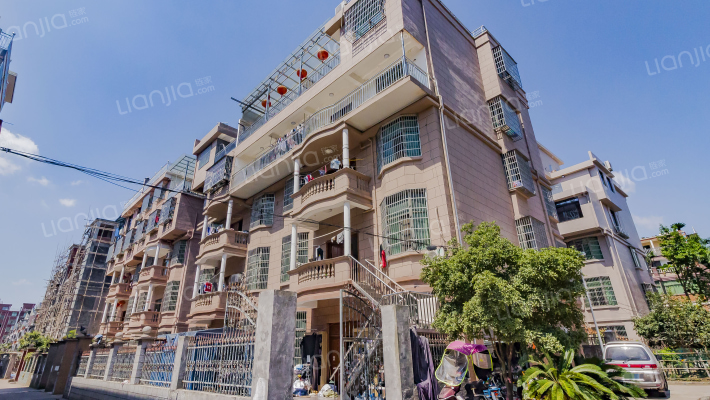 下朱宅A区外景图