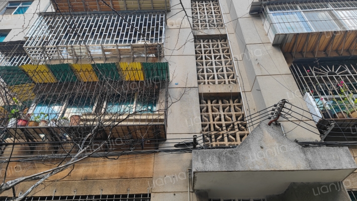 洪发小区外景图