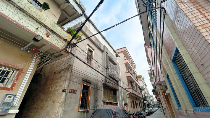 新安三街外景图