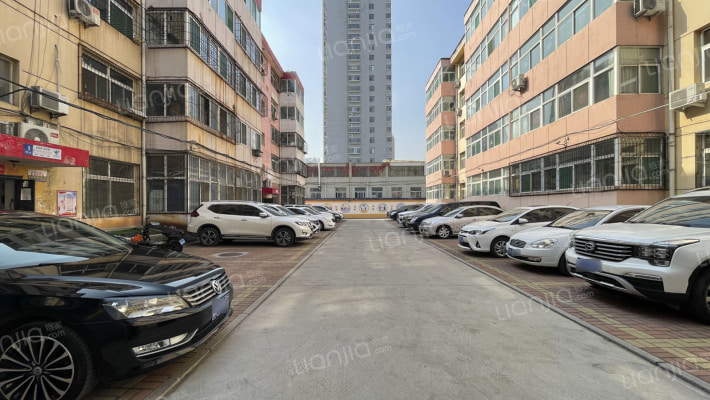 纺研所宿舍外景图