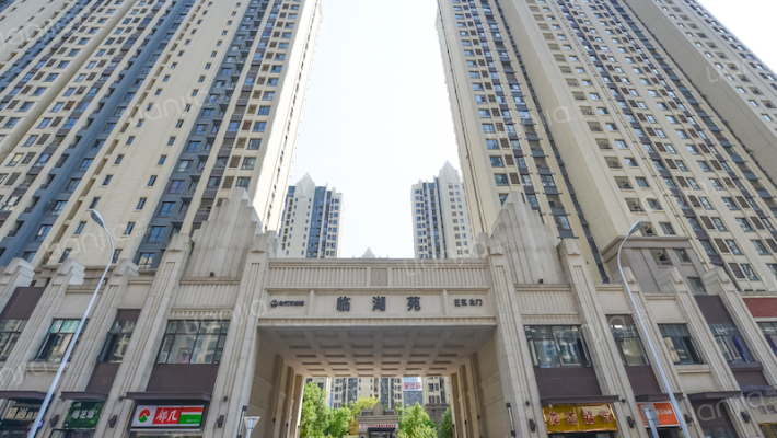 万达临湖苑E区外景图