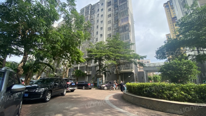 绿海佳苑外景图