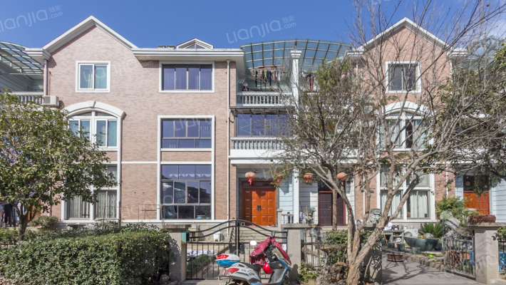 天荷花园外景图