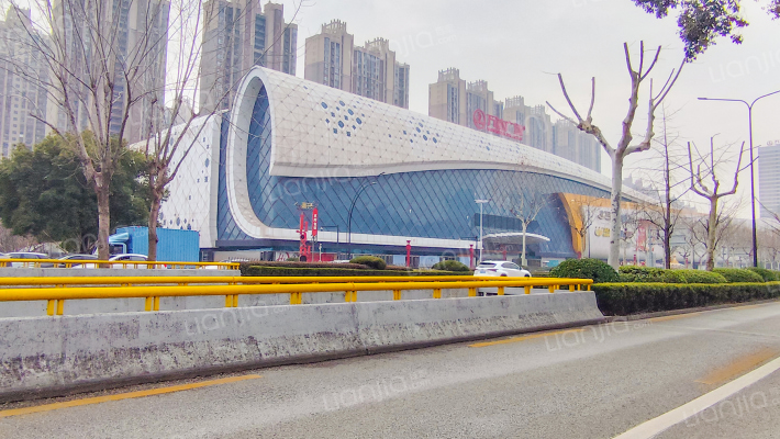 万达广场外景图