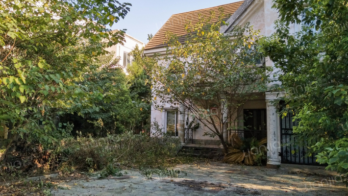 襄阳市东方国际幼儿园别墅区外景图