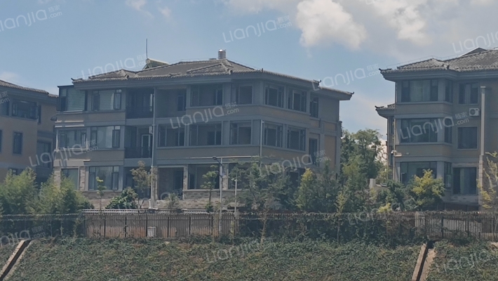 建工新城建义家园外景图