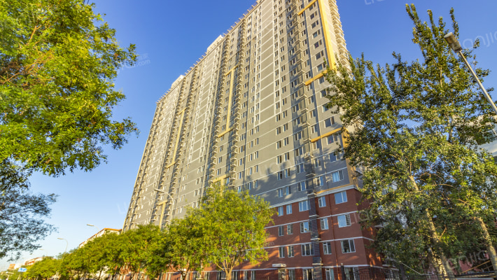 怡景花园外景图