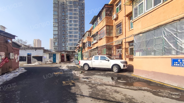 太钢休干所小区外景图