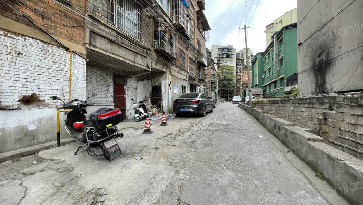 香狮路216号外景图