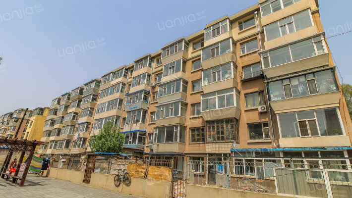 师范学院家属楼外景图