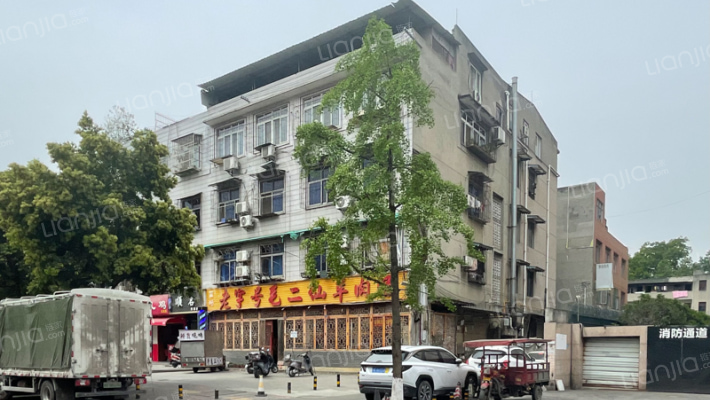 崇义桥街外景图