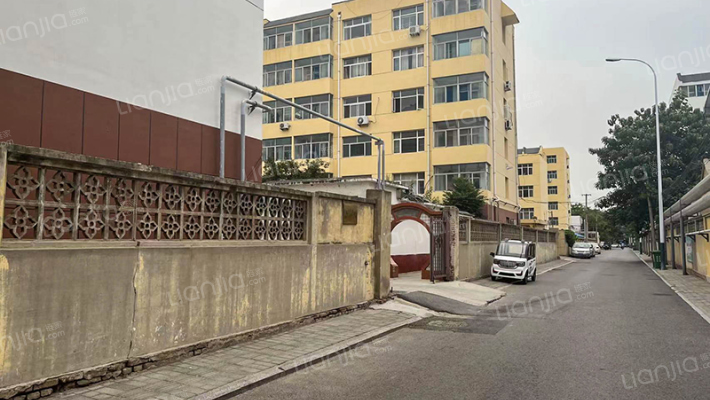 老法院小区外景图