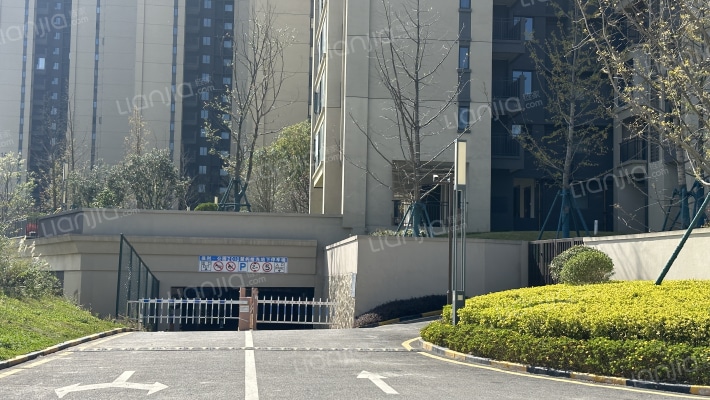 保利公园麓屿拾光外景图