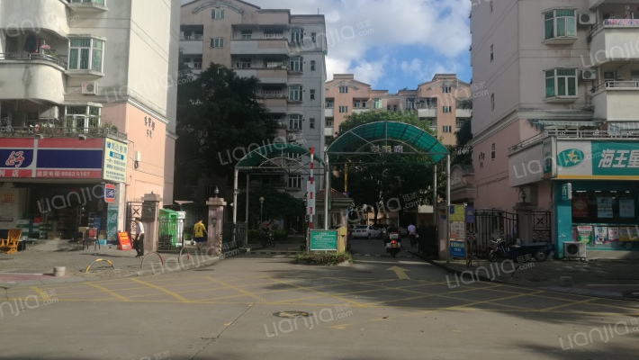 翠景花园二期翠宝路外景图