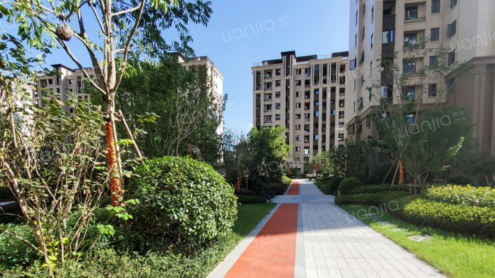 中梁东阳府外景图