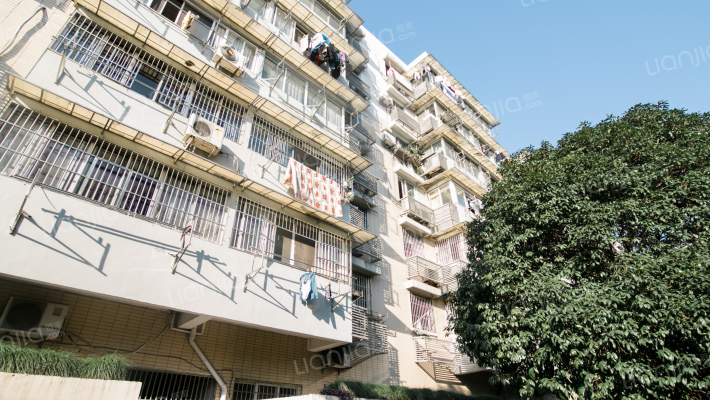 省规划局宿舍外景图