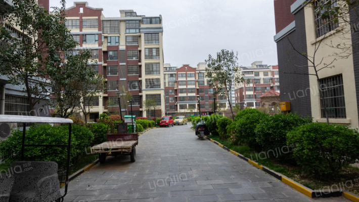 公园世家A区外景图