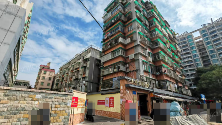 立新东街小区外景图