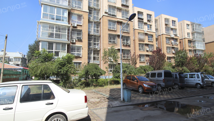 跃华新楼外景图