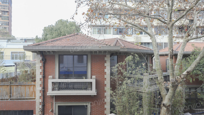 万航渡路2534号外景图