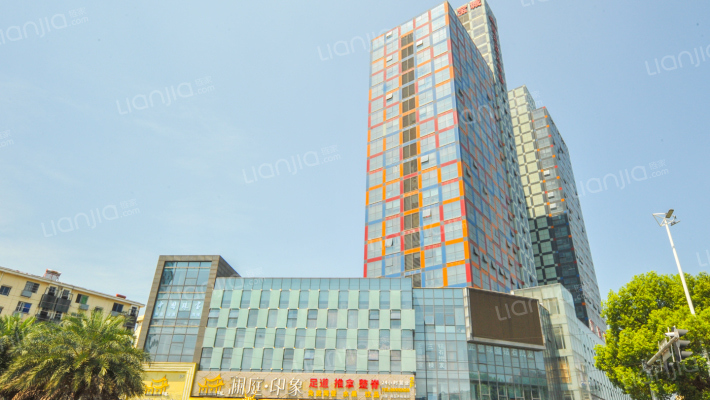 世纪亚太中心外景图