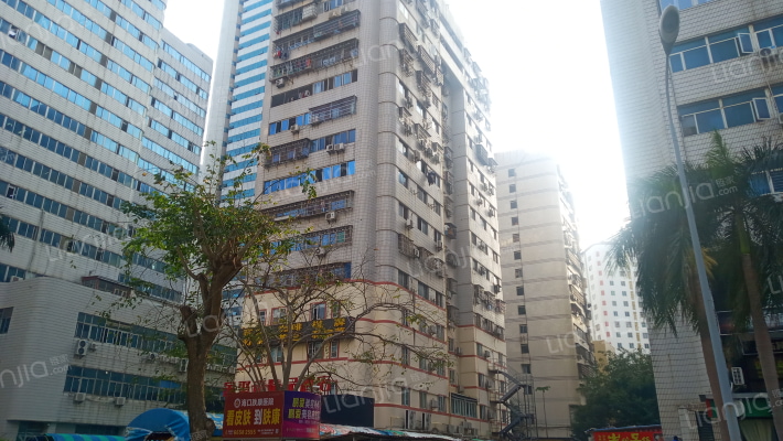 中机公寓外景图