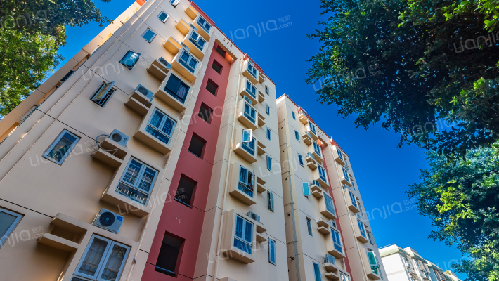 招商服务大厦外景图