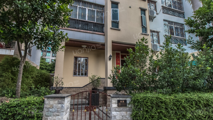 蓝色海岸国际家园别墅区外景图