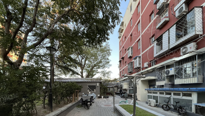 灵佑胡同外景图