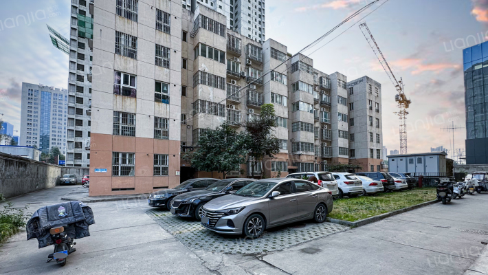 西沣小区外景图