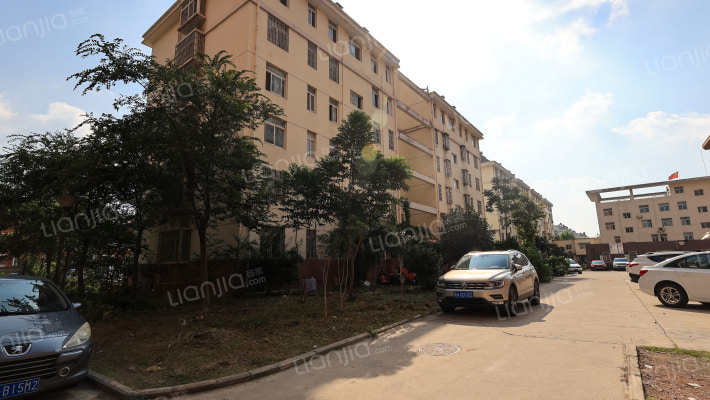 新安小区外景图