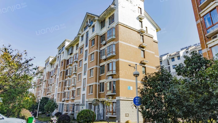 江南颐和家园外景图