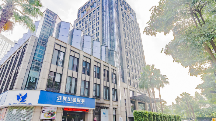 鸿发大厦外景图