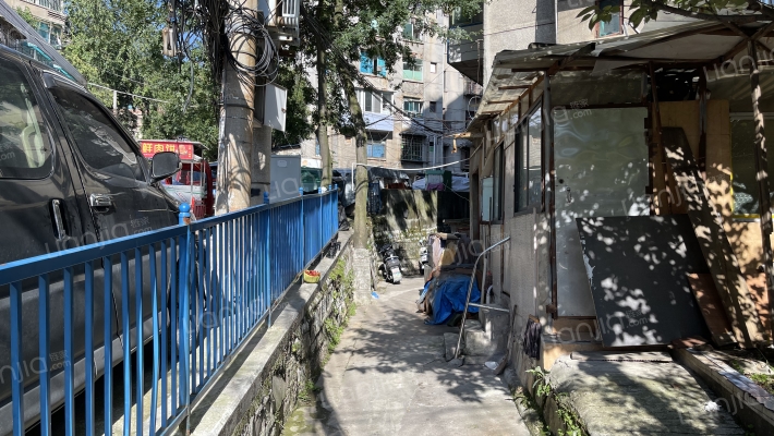 旭东路180号外景图