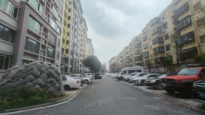 四季花城外景图