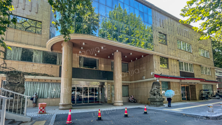 西佳大厦外景图