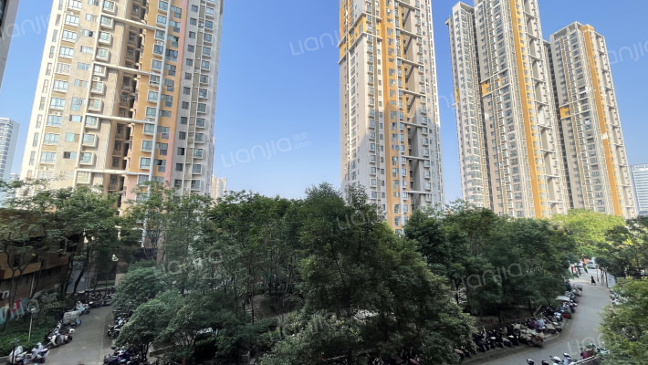 锦绣天池上院外景图