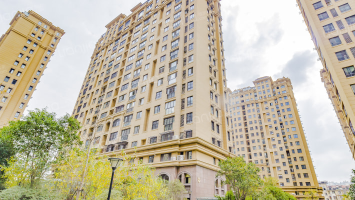 巨一首府外景图