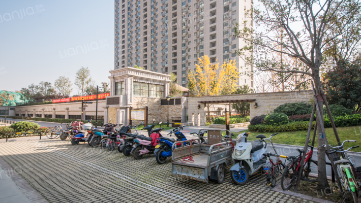 郑东名筑外景图