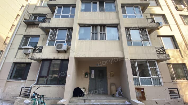 金山小区外景图