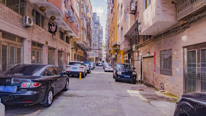 前岸新村住宅区外景图