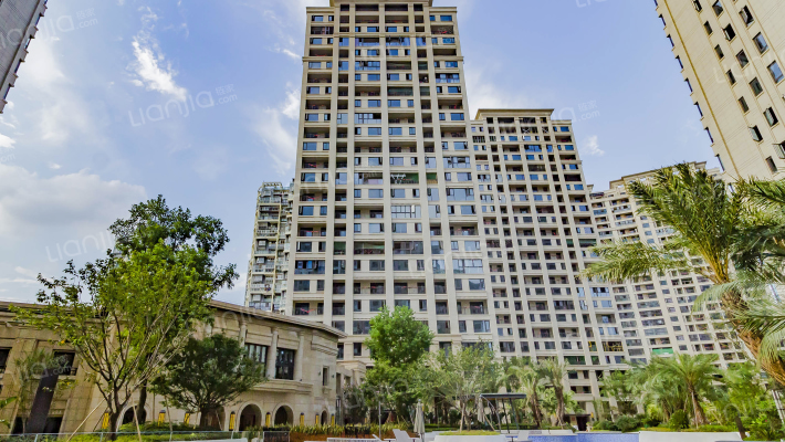 白麓城三期大悦墅外景图