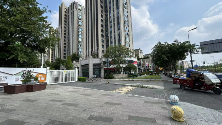 中国铁建西派澜岸外景图