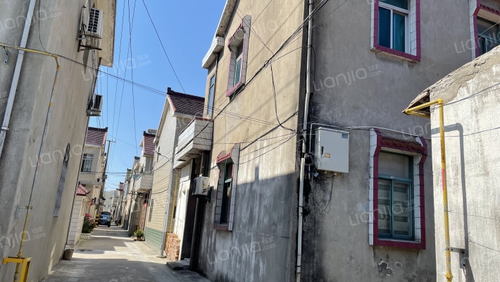 建华巷79号外景图