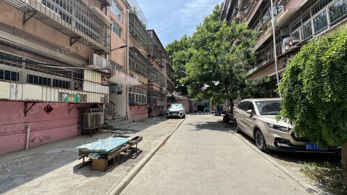 铜山路83号院外景图